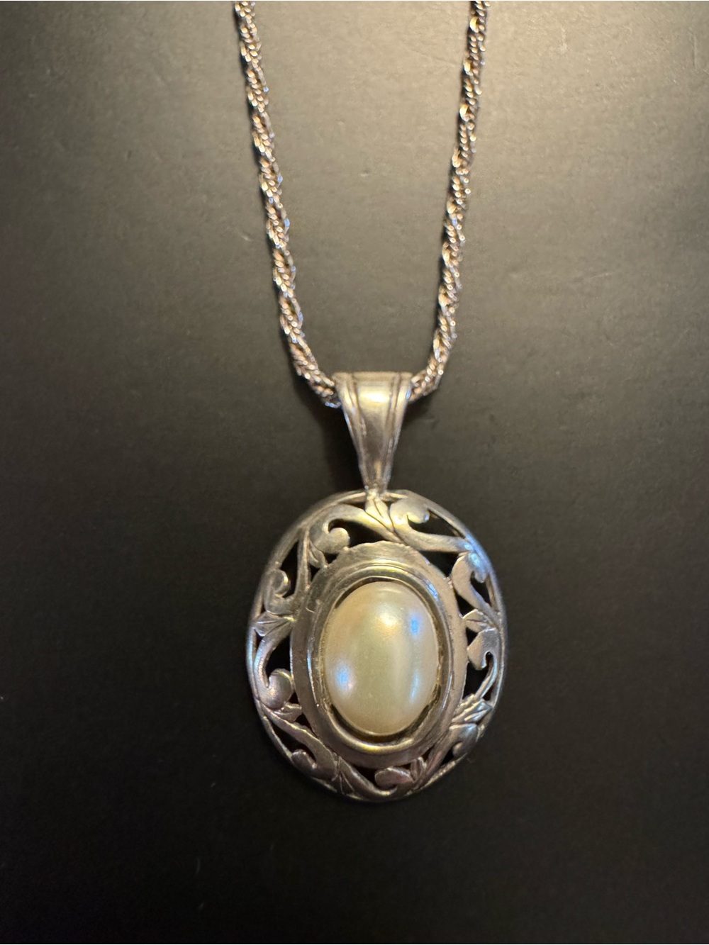 Jezlaine Sterling Silver Pearl Pendant Necklace - 18” Italian 925 Chain